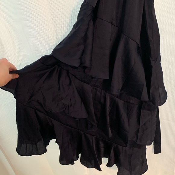 NWOT Petal & Pup Annalise Tiered Maxi Dress - Picture 13 of 15